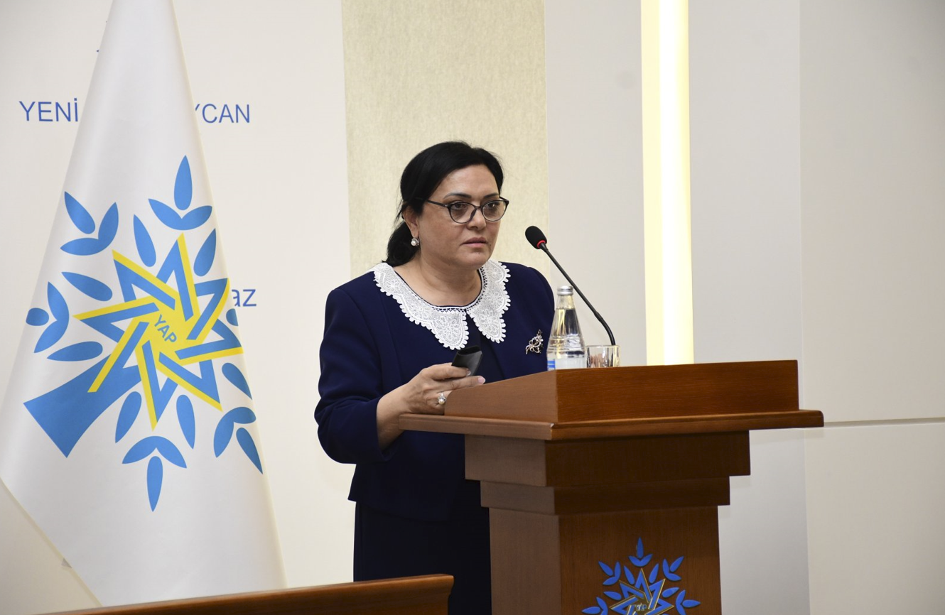 YAP-ın İdarə Heyətinin iclası keçirildi (FOTO)